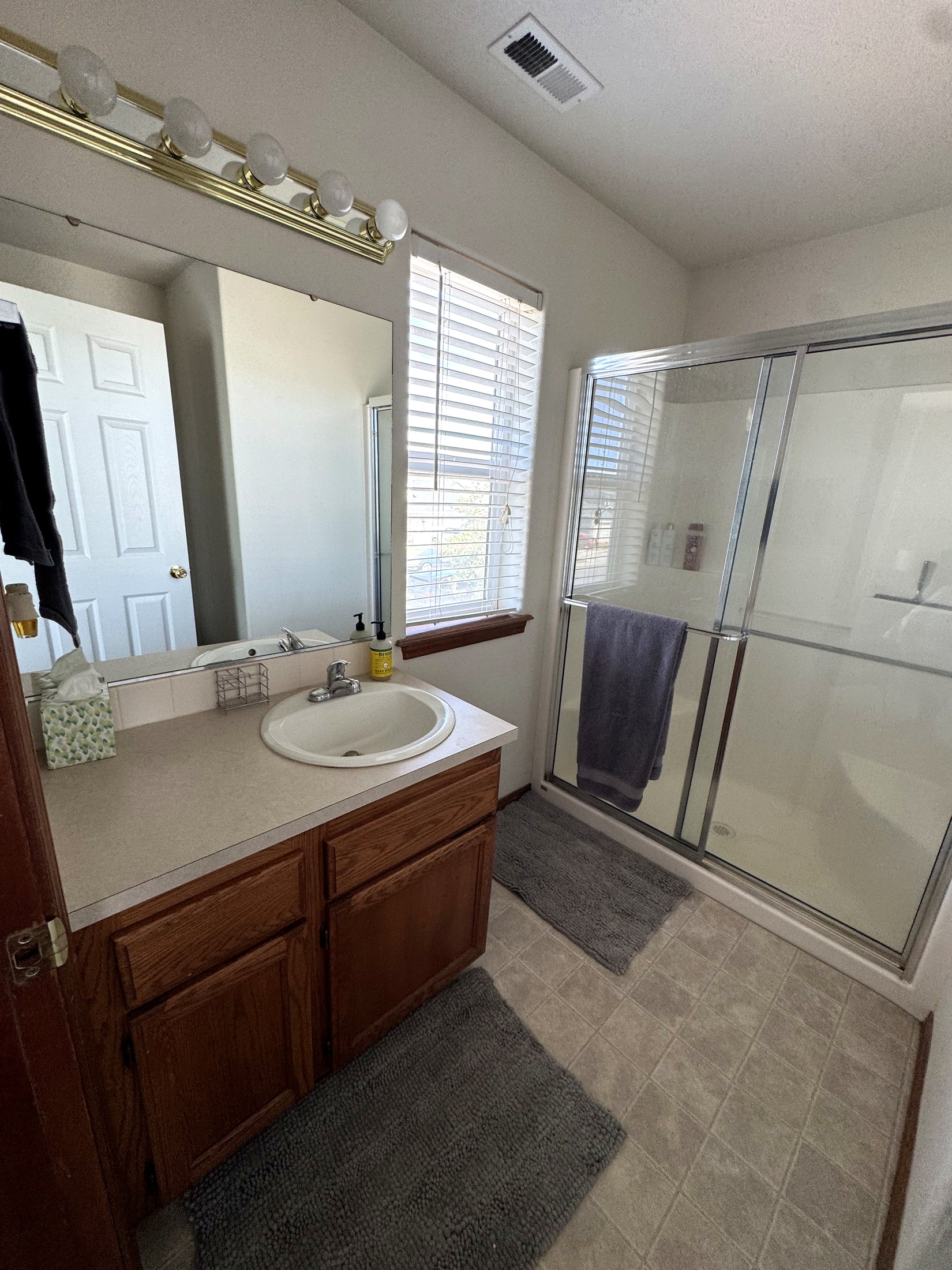 Gladys Retreat Spacious Family Home in Hermiston, Oregon